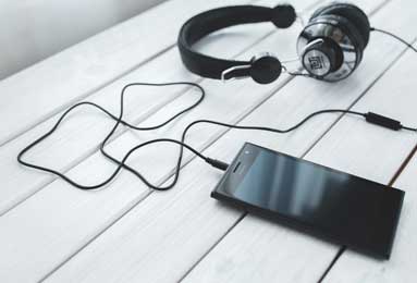 开挂辅助工具“中至赣牌圈如何使用免费挂”开挂详细教程